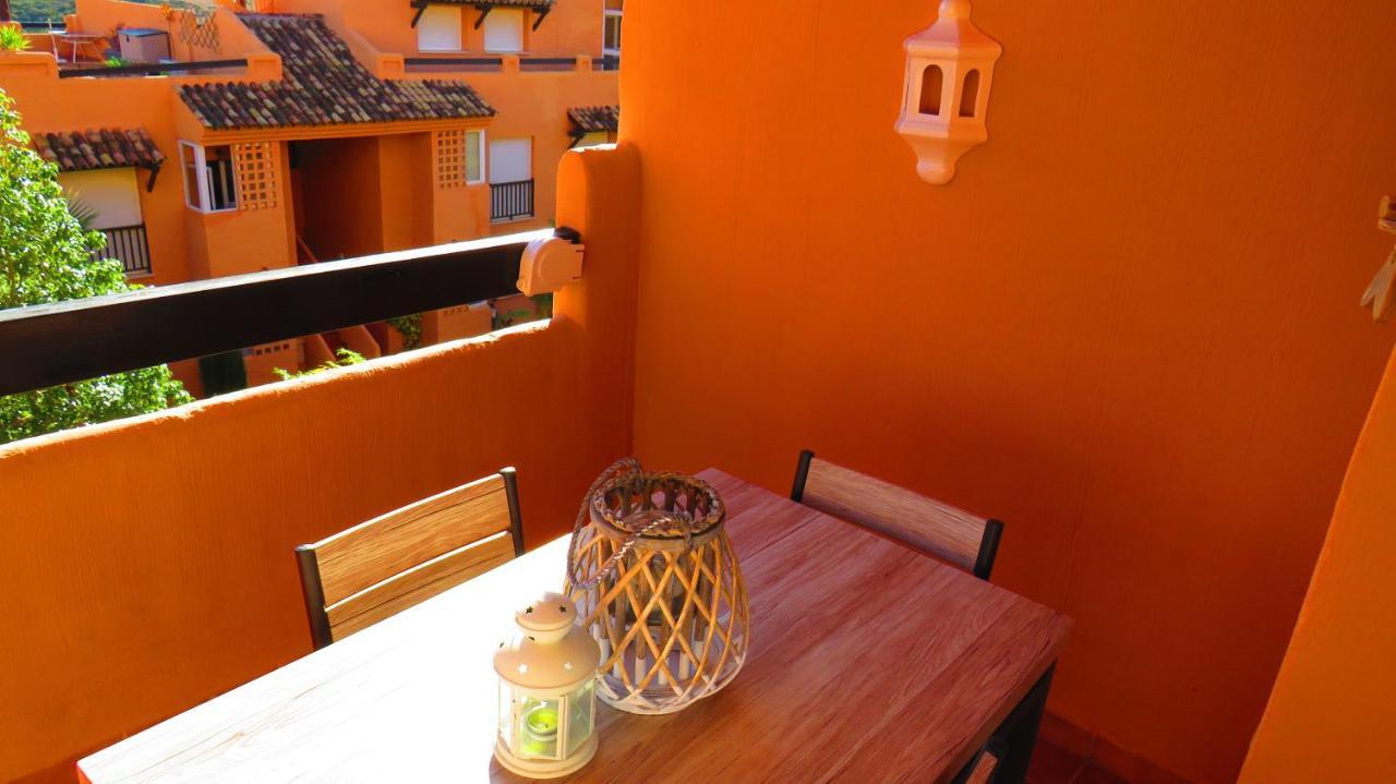 Casares Vacations Apartment Exterior foto